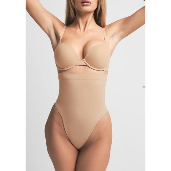 Skims Seamless Sculpt High-Waisted Thong in Clay Size Small - Picture 2 of 3